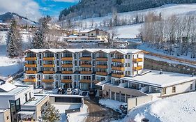 Hotel Alpendorf Ski- & Sonnenresort By Alpentravel