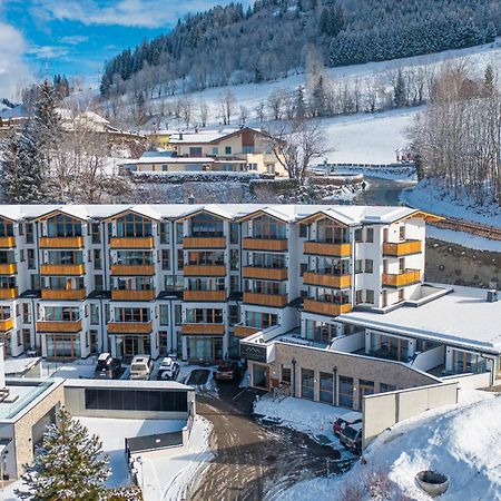 Hotel Alpendorf Ski- & Sonnenresort By Alpentravel Sankt Johann im Pongau Exterior photo